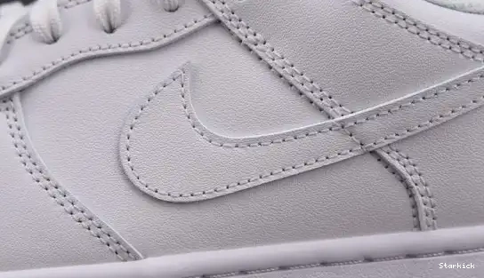 'TRIPLE 109 LOW DD1503 - WMNS WHITE' NIKE - DUNK 0704